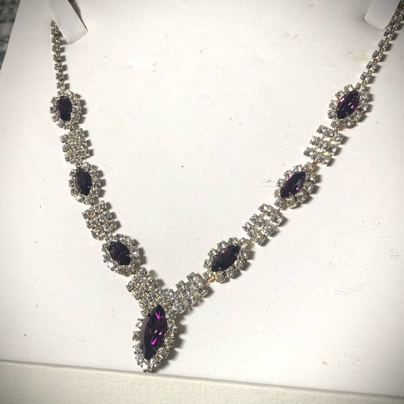Stunning necklace and earrings set - Picture 4 of 7